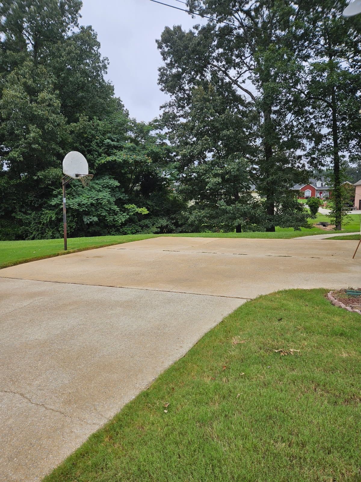 Concrete Driveway Pressure Wash