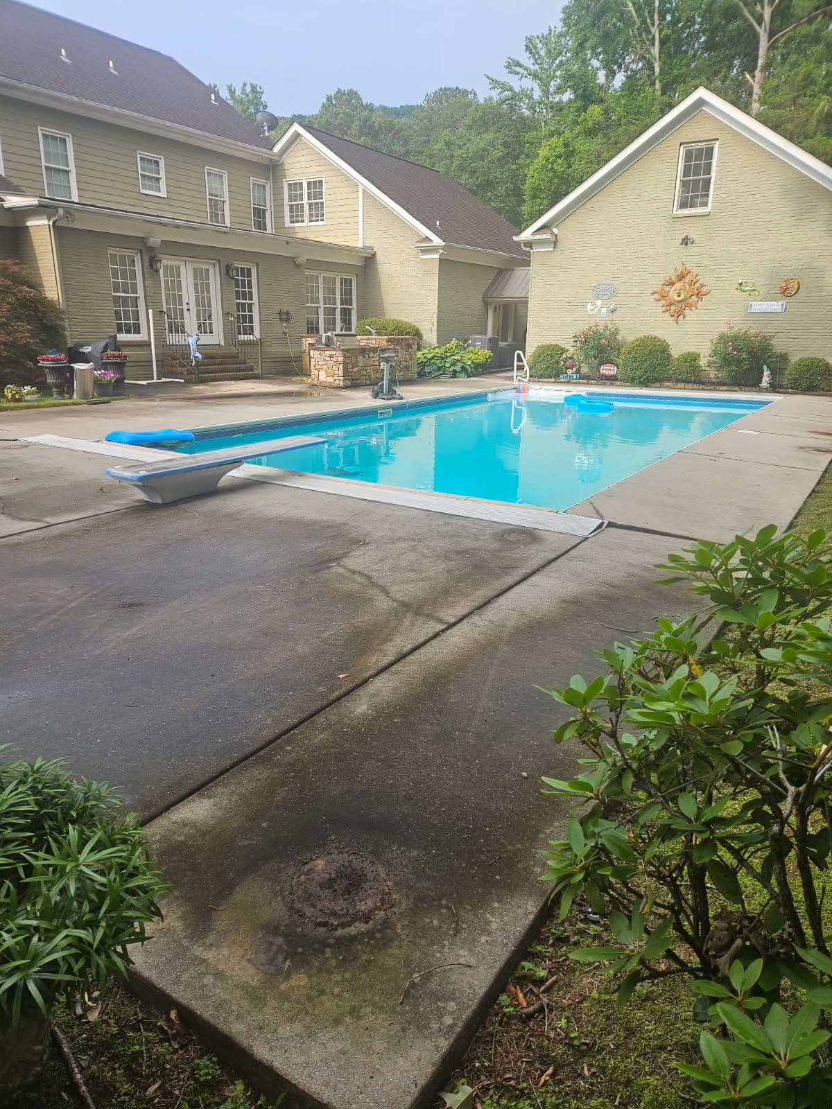 Revitalize Your Pool Deck with Expert Cleaning image
